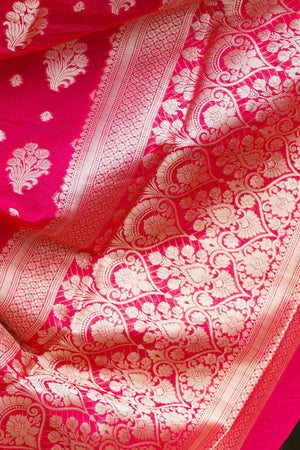 Kashi : Woven Design Zari Silk Blend in Heavy Banarsi Sathiraa Sarees