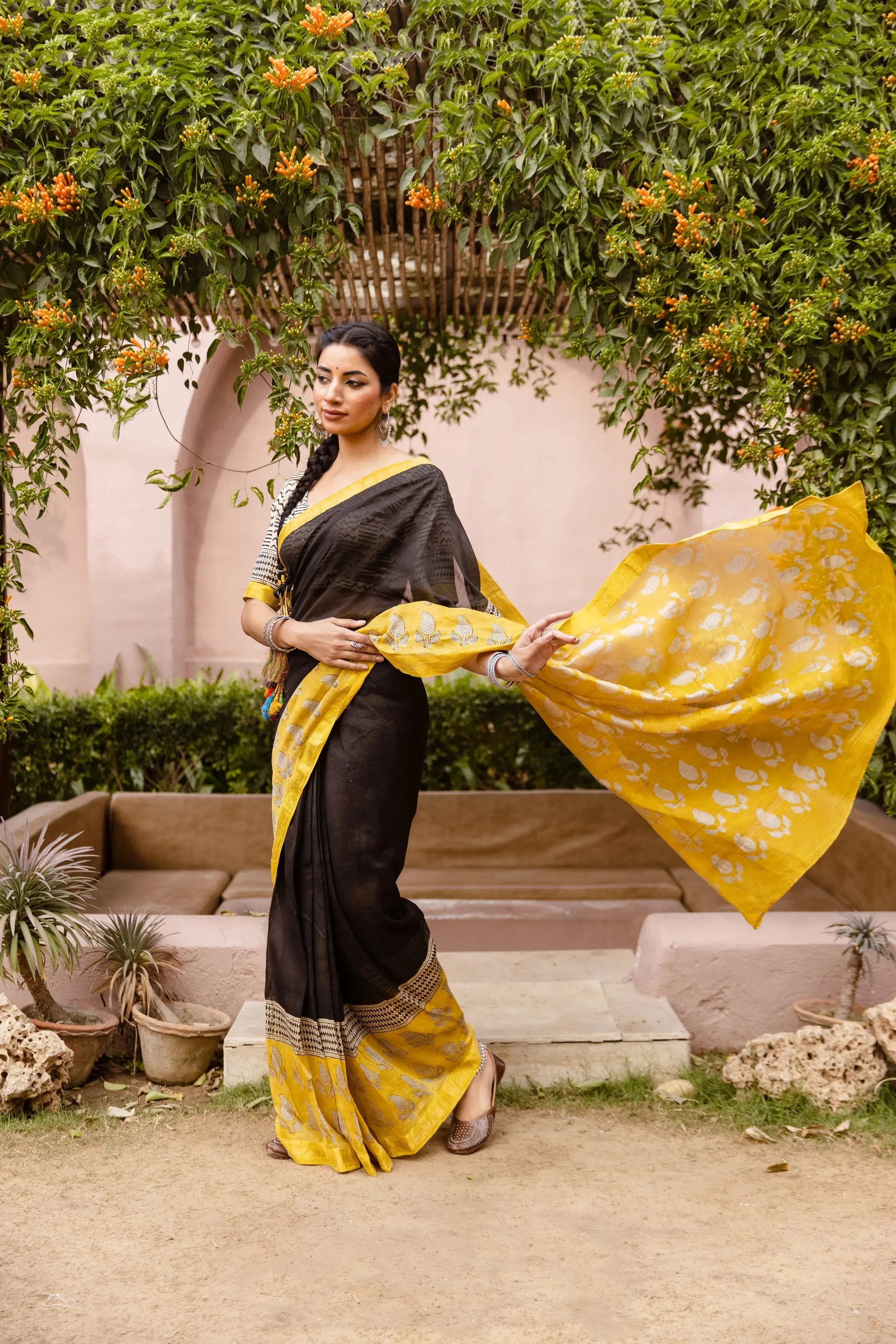 Image of Kaalika / 'कलिका' Sathiraa