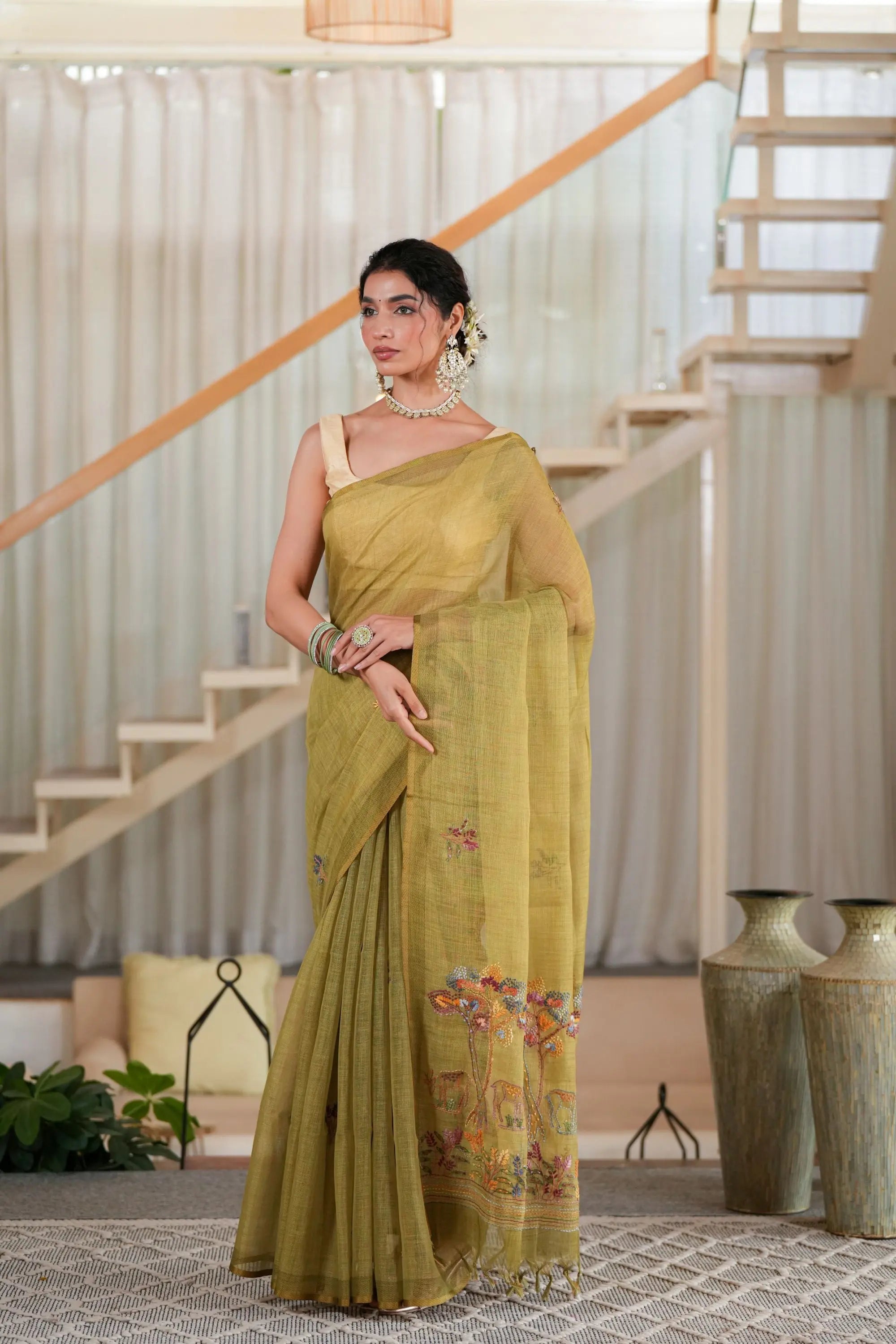 Image of Rajshri Sathiraa Sarees