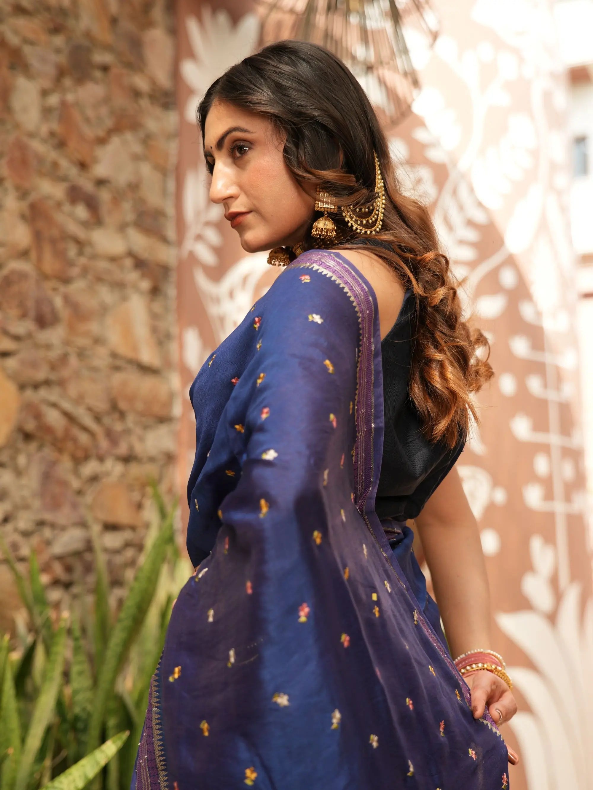 Image of Chitra Sathiraa Sarees