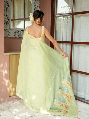 Vaidehi Sathiraa Sarees