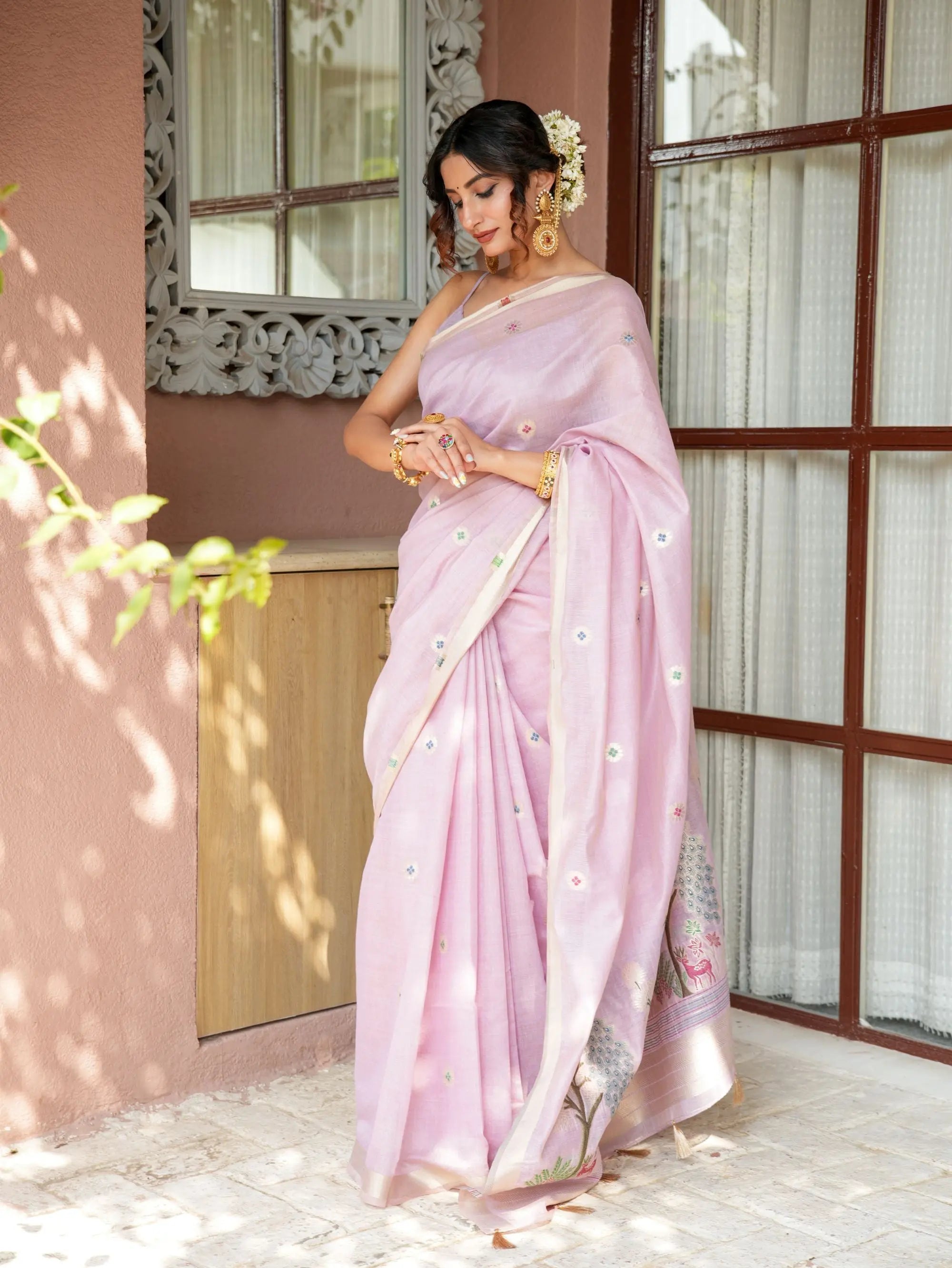 Image of Rajshri Sathiraa Sarees