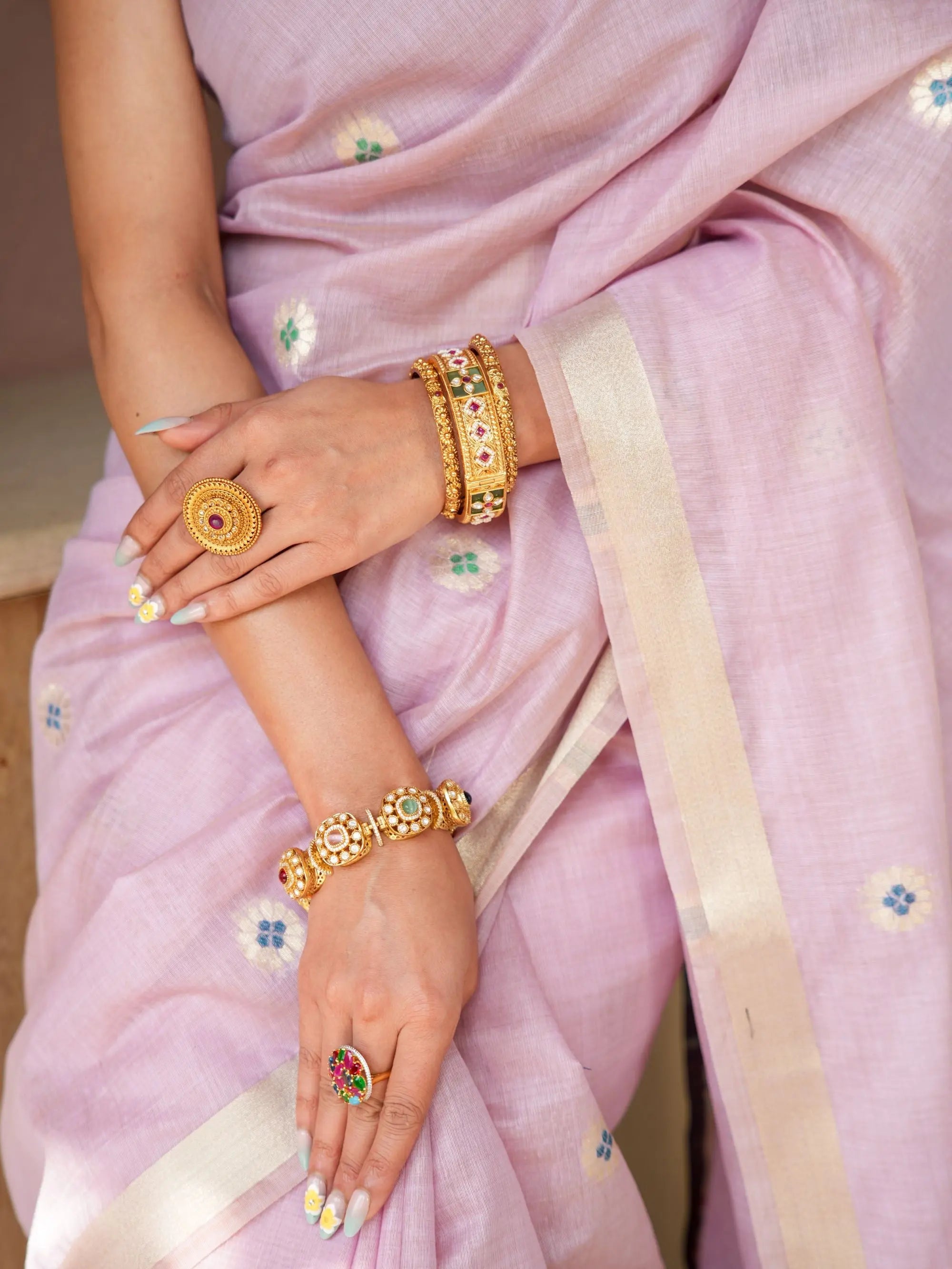 Image of Rajshri Sathiraa Sarees