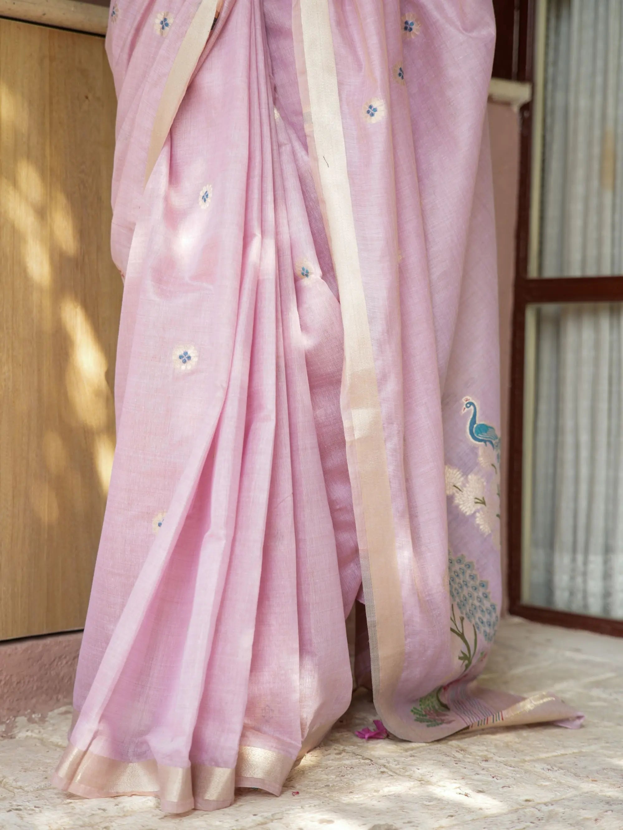 Image of Rajshri Sathiraa Sarees