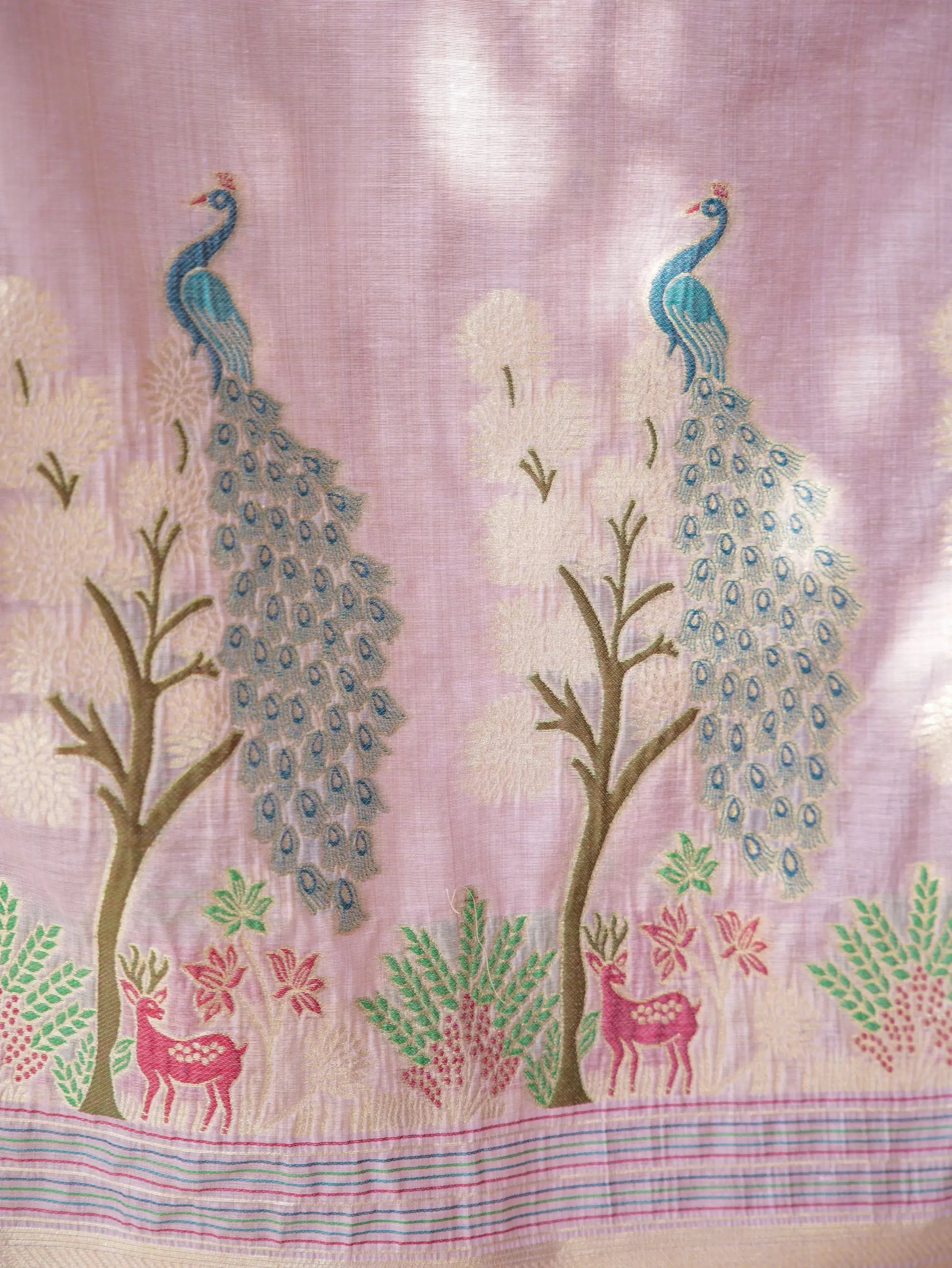 Image of Rajshri Sathiraa Sarees