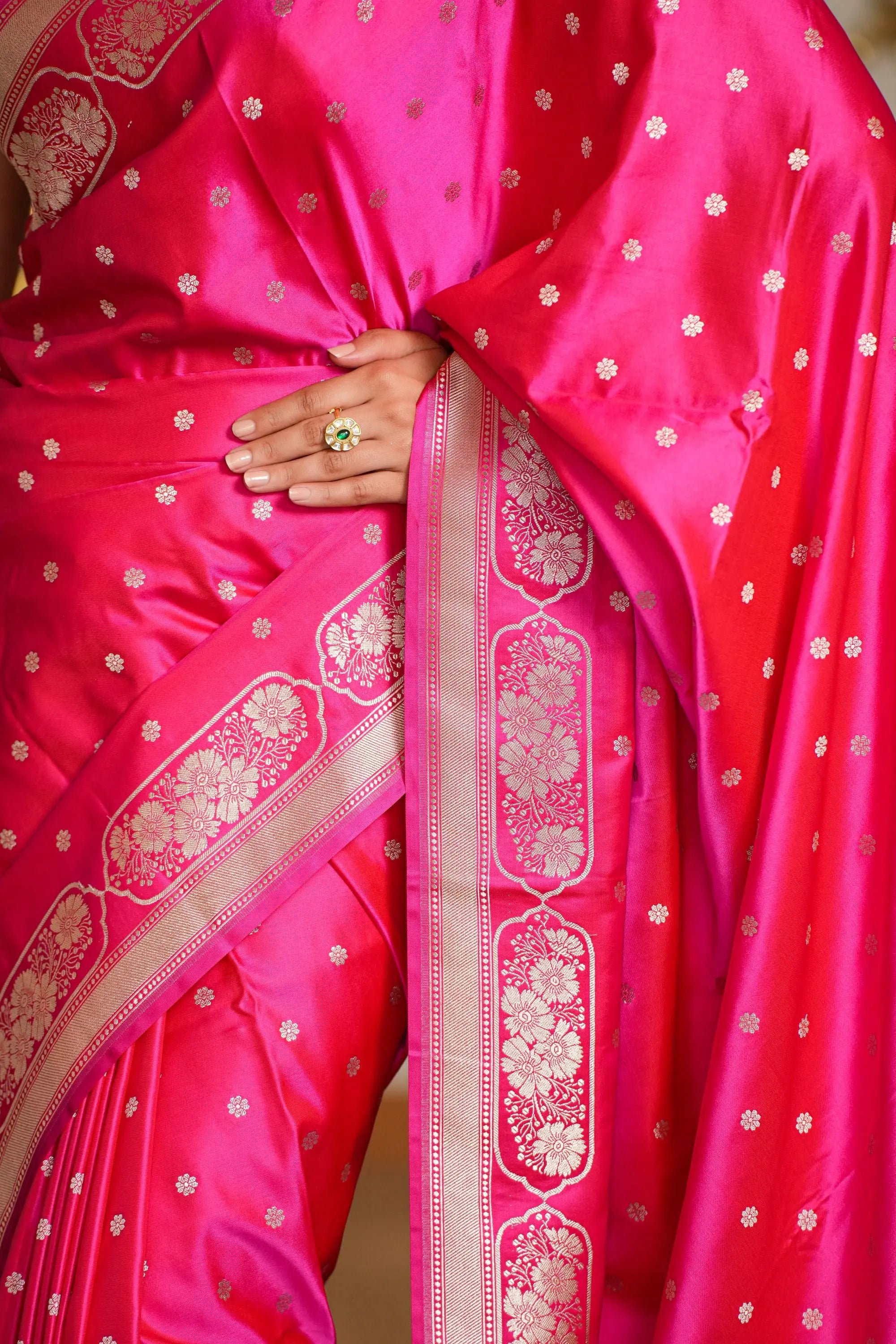Image of Ruhani : Mashru Katan Banarsi Saree Sathiraa Sarees