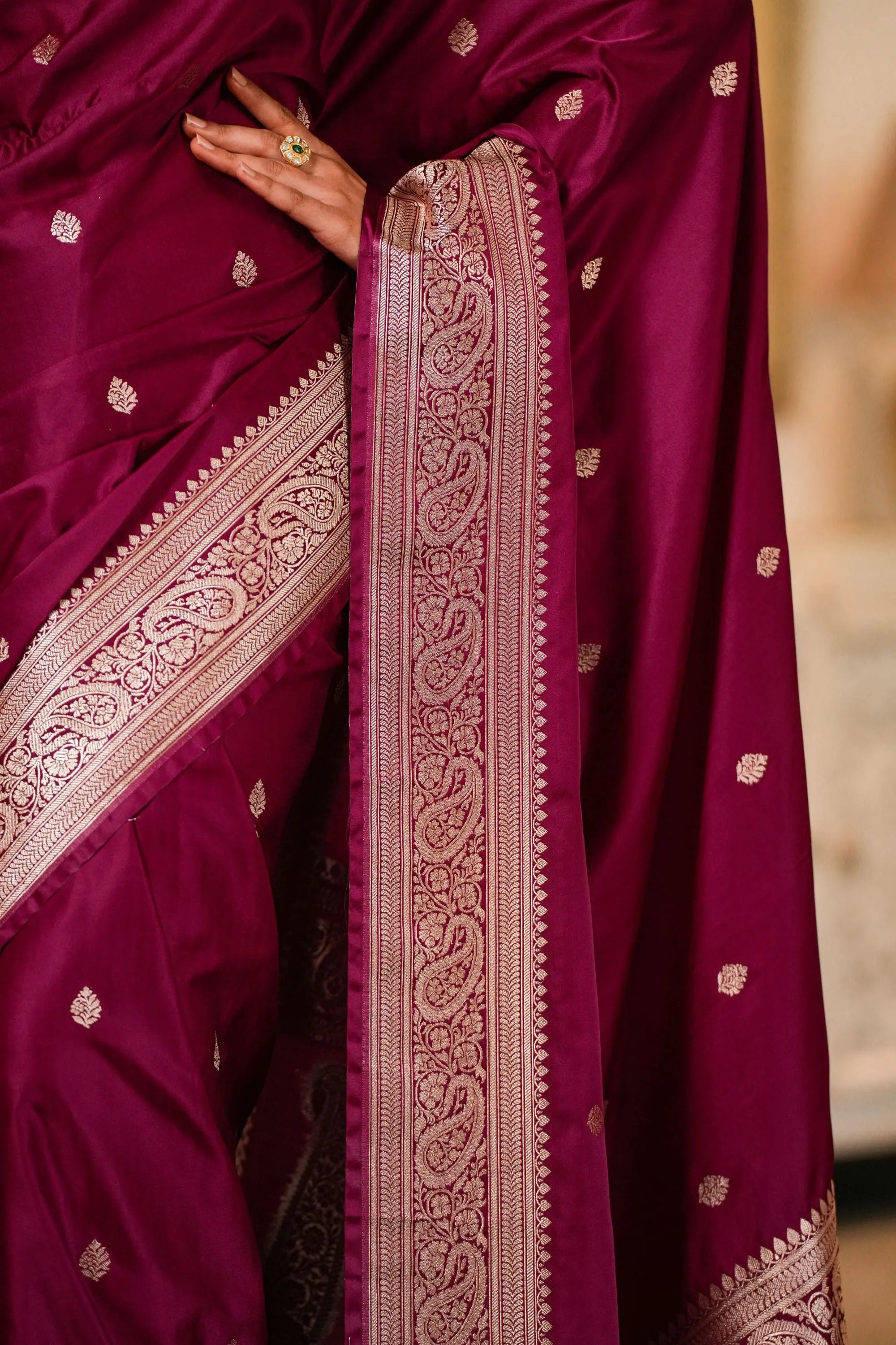 Image of Vaidehi : Maroon Mashru Silk Bananasi saree Sathiraa Sarees