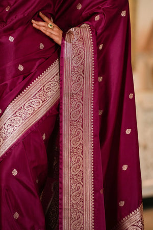 Vaidehi : Maroon Mashru Silk Bananasi saree Sathiraa Sarees